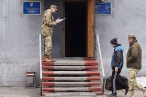 Нардепу вручили повістку на вулиці: у Раді не задоволені мобілізаційними методами