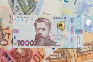 Курс валют в Україні 31 грудня 