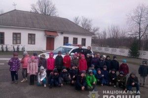 Перед початком канікул костопільські школярі одержали напучення від поліції (фото)