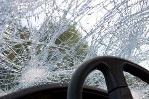 У Луцьку з машини депутата вкрали сумку з грішми: власник шукає документи, які були в ній