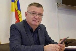 Заступника голови Рівненської облради засудили на 9 років ув’язнення за хабарництво