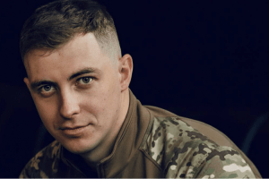 Сьогодні Волинь знову проводжає в засвіти молодого Героя