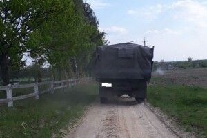 У Камінь-Каширському р-ні затримали вантажівку з деревиною без документів