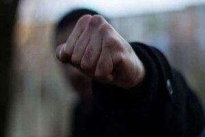 Горохівчанин жорстоко побив пса металевим прутом