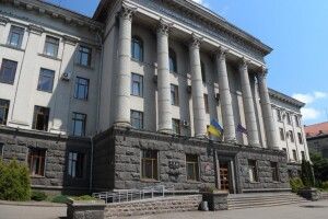 Відомо, як вчитимуться студенти двох волинських університетів  