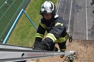 У Луцьку рятувальники показали, на що здатні