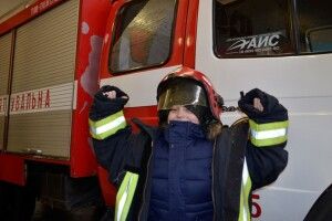 Куди піти з дитиною у неділю: луцькі рятувальники запрошують на цікавий захід в «ПортCity»