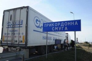 На польсько-українському кордоні знову помер водій, уже третій