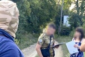 СБУ затримала коригувальницю