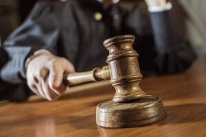 Суд може визнати опитування Зеленського незаконним