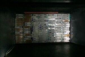 Везли 500 пачок сигарет, а задекларували лише 2