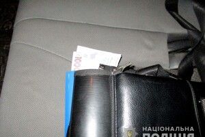 На Рівненщині п’яний мотоцикліст намагався відкупитися від поліцейських