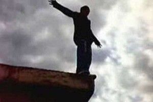 Патрульні відговорили учасника АТО стрибати з 9-поверхівки в Луцьку