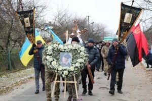 Навіки 21: на Горохівщині попрощалися із молодим Героєм (Фото)