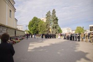 У Луцьку  молитовно вшанували земляків, загиблих під Волновахою