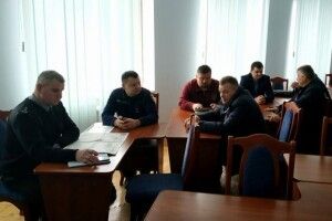 На Камінь-Каширщині вирішували проблему непридатних пестицидів