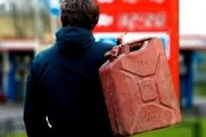У Шацьку п’яний хотів спалити авто прикордонників