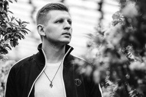У лідера гурту «Фіолет» Сергія Мартинюка народилася донька