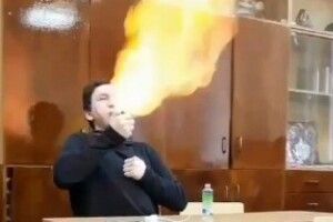 Восьмикласник у школі влаштував «фаєр-шоу»