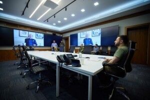 Зеленський провів зустріч із Джорджем Бушем