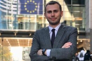 «Досі є села, в яких немає якісного 3G-інтернету. Це дикість!», - депутат Луцької райради Олександр Новак