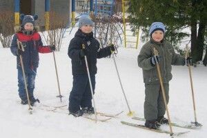 У Білорусі затримали 19 лижників: Лукашенко запідозрив, що то можуть бути мітингарі-заколотники