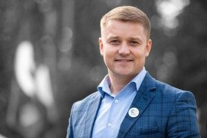 Що відомо про новоообраного мера Рівного: не любить геїв, Хелловін й товаришує з Турчиновим