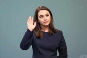 Прессекретарка Зеленського написала заяву на звільнення, – ЗМІ 