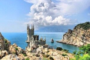 За заклики віддати Крим Україні тепер росіянам світять штрафи і тюрма