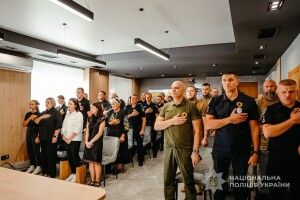 В  ГУНП вручили спеціальні звання поліції загиблим поліцейським (Фото)