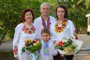 Перший день народження без мами. Алла Мазур поділилась чуттєвими сімейними фото