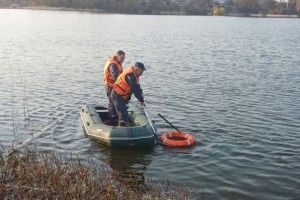 На Рівненщині в річці виявили мертвого чоловіка