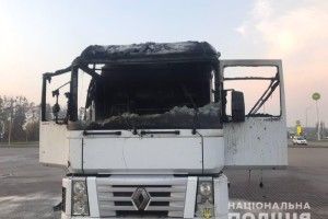 На Рівненщині через п'яних водіїв фури ледь не вибухнула заправка 