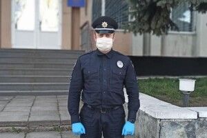 Локачинські поліцейські на Великдень чергуватимуть у повному складі