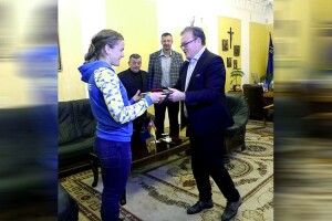 Волинська метальниця удостоєна Золотого нагрудного знаку СНУ імені Лесі Українки