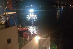 Судно з українським зерном, що застрягло в Босфорі на мілині, відбуксирували