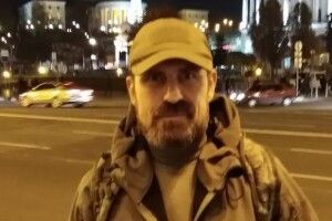 Помер військовий, який підпалив себе на Майдані
