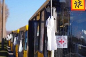 Через небезпеку на шляхах сьогодні не буде гуманітарних коридорів