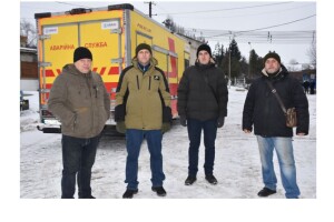 Луцькі комунальники повернулися з Києва, де ліквідовували наслідки російських обстрілів на енергетичну інфраструктуру