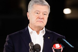 Порошенко: треба негайно розгорнути війська на кордоні з Білоруссю, бо міграційна криза - це частина гібридної агресії Кремля