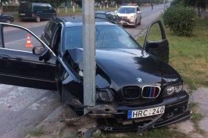 У Ковелі п’яний водій в’їхав в електропоору