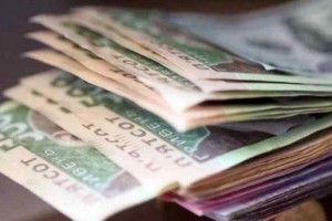 Волинь випередила за рівнем зарплат 10 областей