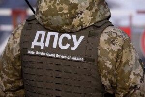 На Волині викрили чоловіків, які намагалися втекти за кордон з підробленими документами