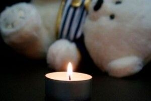 У львівській лікарні померла 10-місячна дівчинка, яка впала з балкона другого поверху