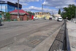 В Шацьку почали асфальтувати проїжджу частину нової дороги (фото)