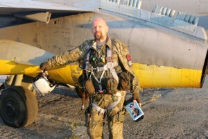 Полковник Ігор Пархоменко: «Я літаю за двох: за загиблого сина і за себе»