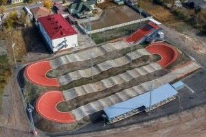 Окупанти розбомбили сучасну велобазу у Лимані