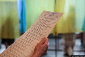 Пораховано половину голосів: кого обирає Волинь