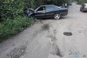 П'яний водій протаранив авто з дітьми
