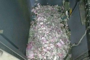 А куди зникли гроші? Їх миші з'їли!